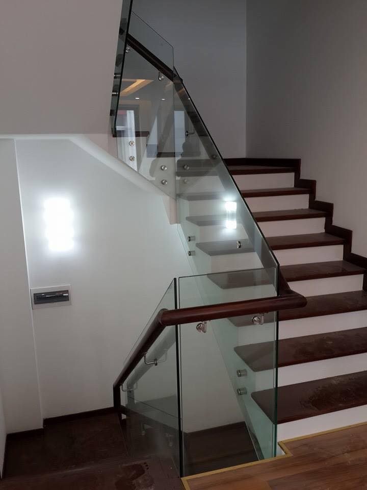 cau-thang-kinh-thi-cong1