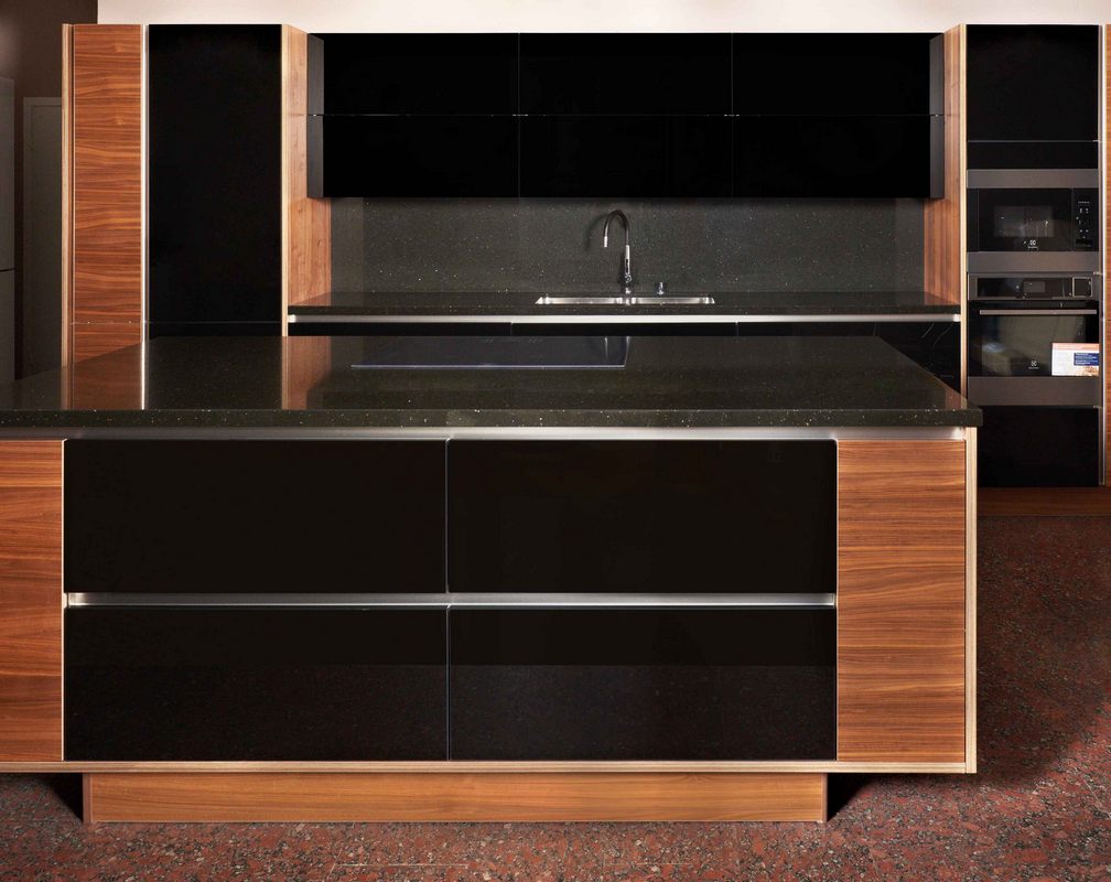 da-nhan-tao-morestone-den-diem-vang-6