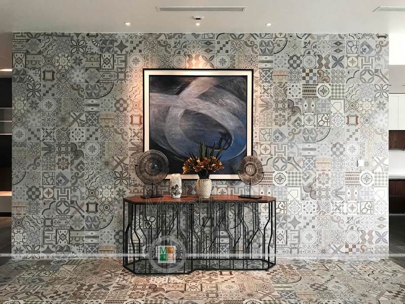 Kệ trang trí sảnh biệt thự được làm từ chất liệu thép sơn tĩnh điện mặt gỗ kệ gỗ trang trí đẹp