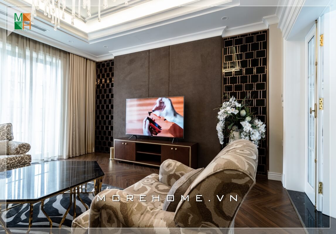 Cửa sổ biệt thự tân cổ điển
