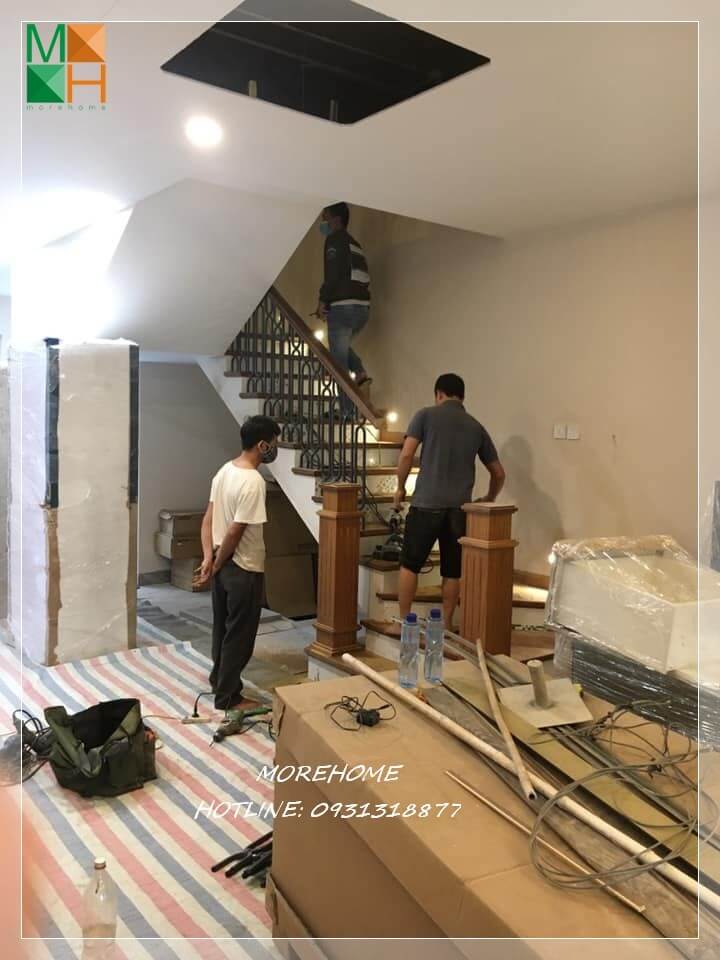 Cầu thang biệt thự tân cổ điển