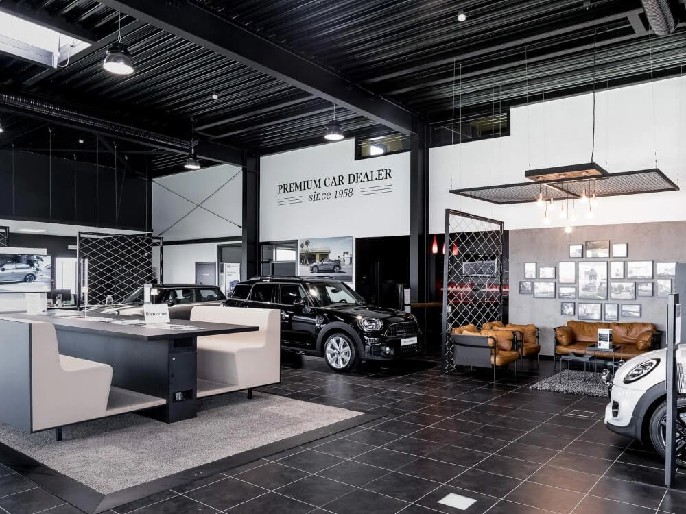 Thiết kế thi công showroom oto, xe máy