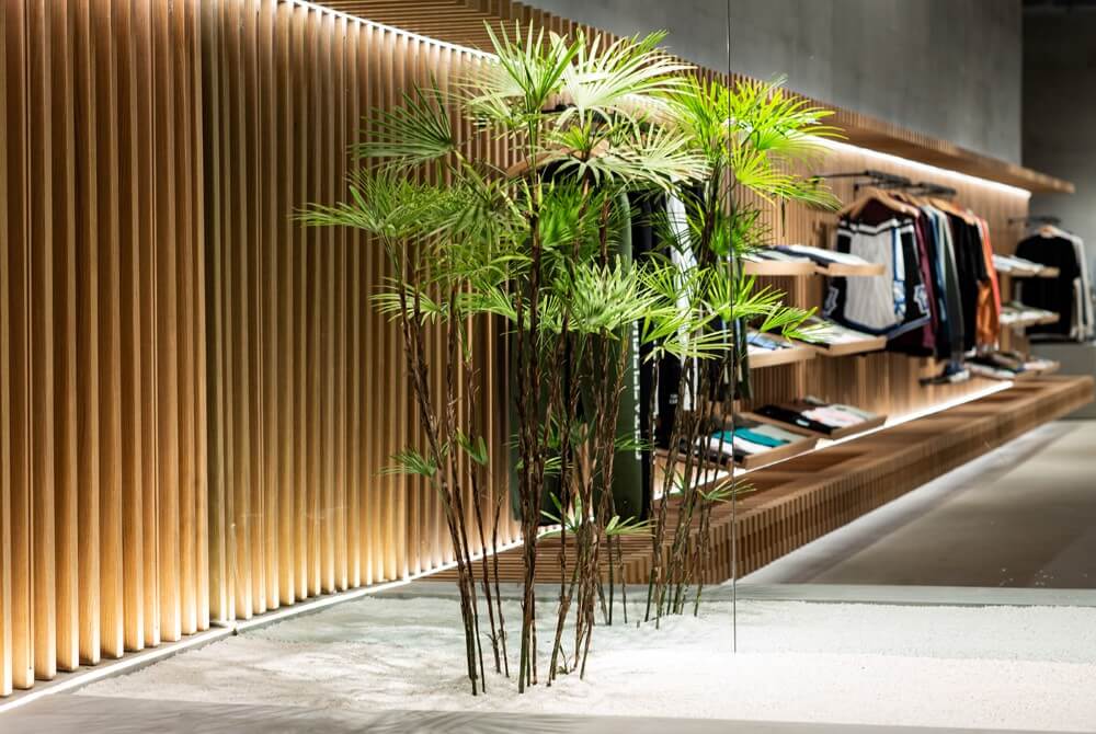 Thi công nội thất shop thể thao
