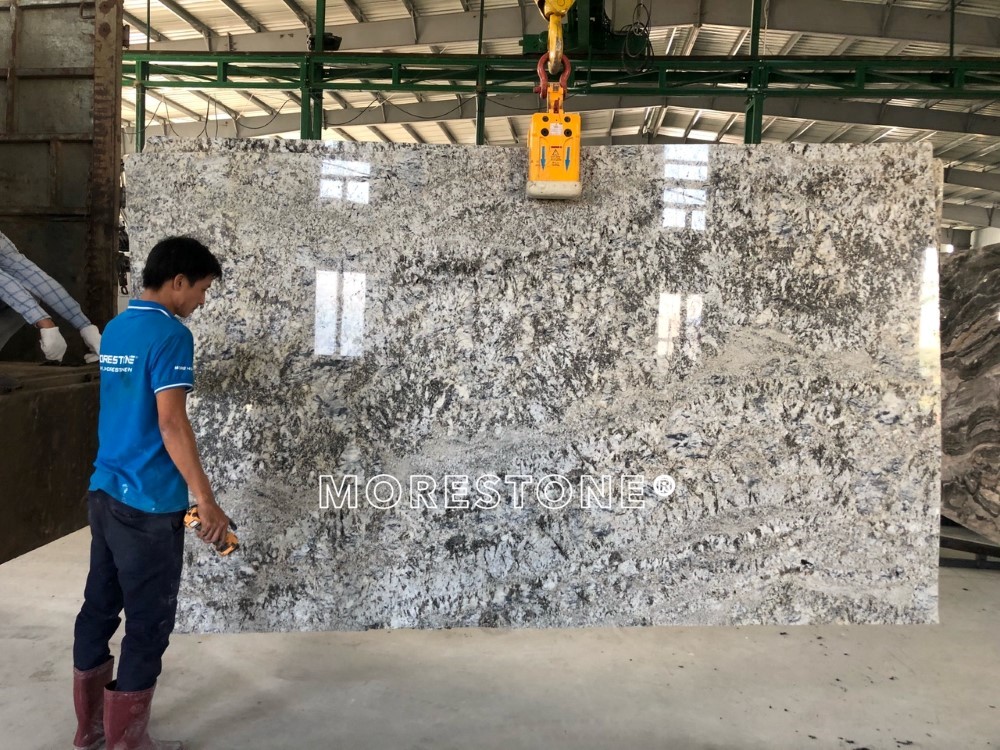 Thi công cầu thang đá hoa cương