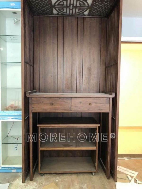 MoreHome chuyên thi công và sản xuất các mẫu bàn thờ gỗ óc chó hiện đại.