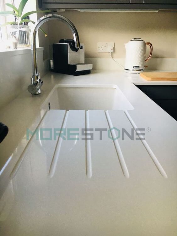 Mẫu đá ốp bếp hiện đại với chất liệu đá nhân tạo solid surface LG Hàn Quốc