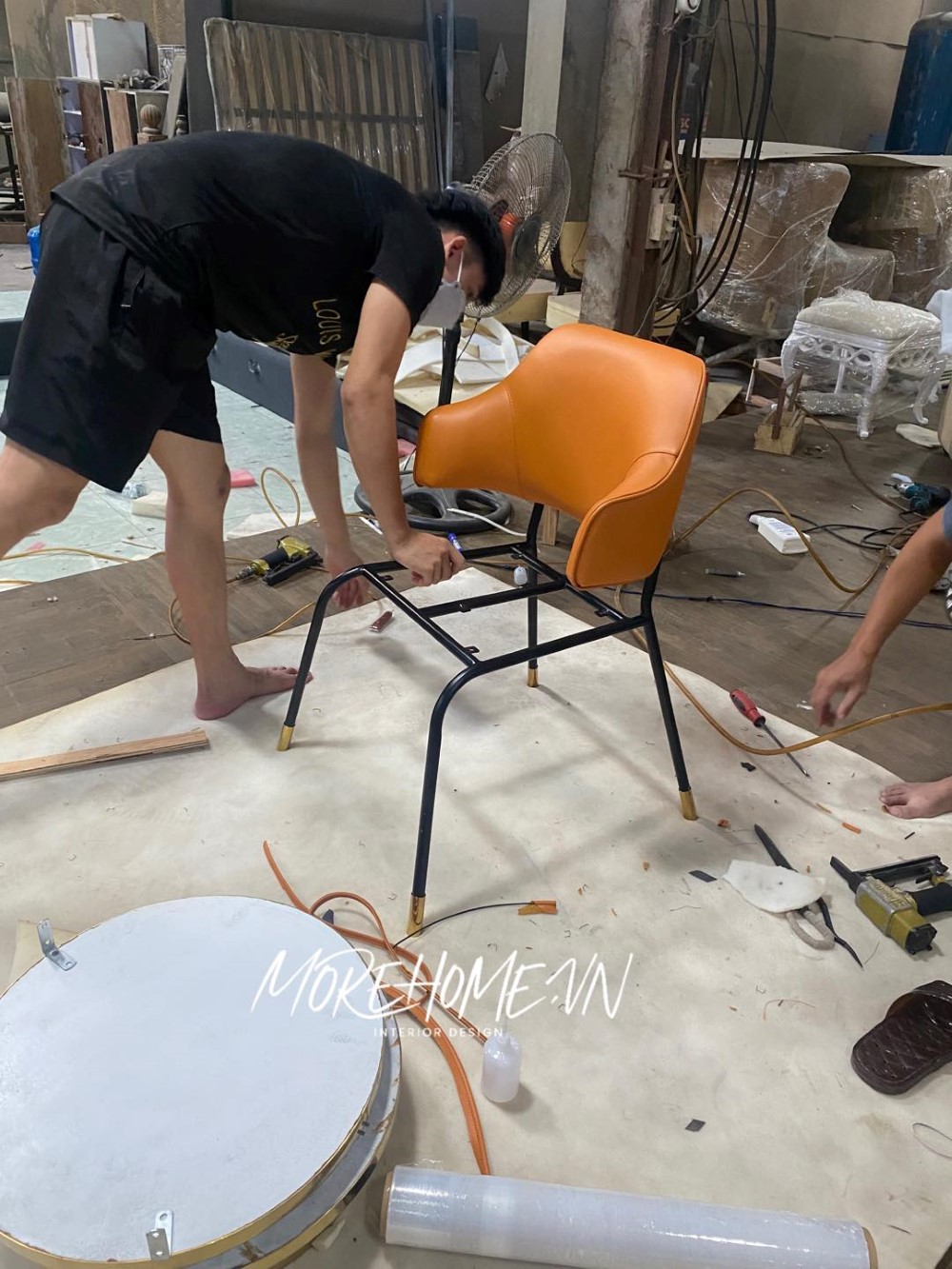 Xưởng sản xuất nội thất văn phòng