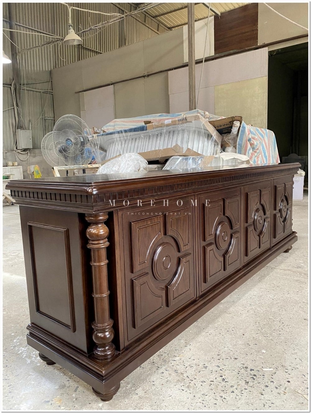 Thi công nội thất gỗ óc chó