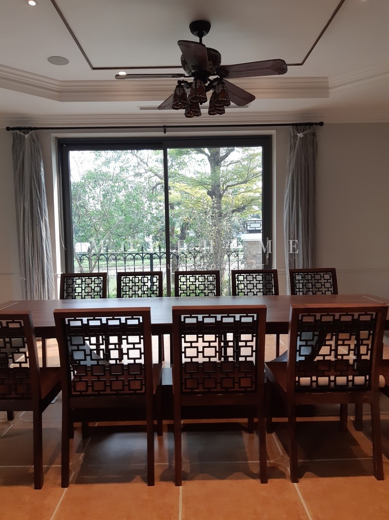 Thi công nội thất gỗ óc chó