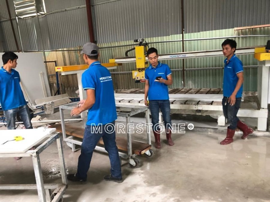 Đá ốp vách tivi