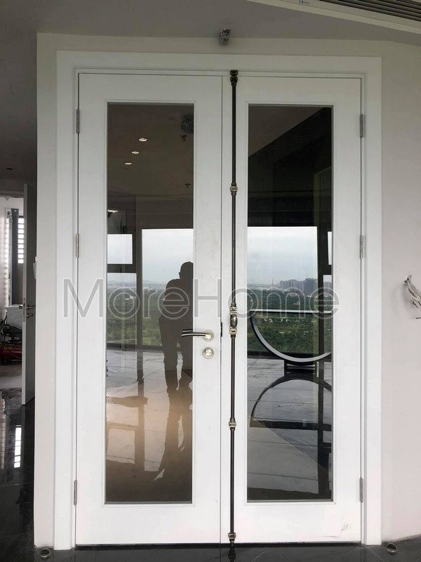 Xưởng đóng cửa gỗ tự nhiên Xưởng đóng cửa gỗ tự nhiên