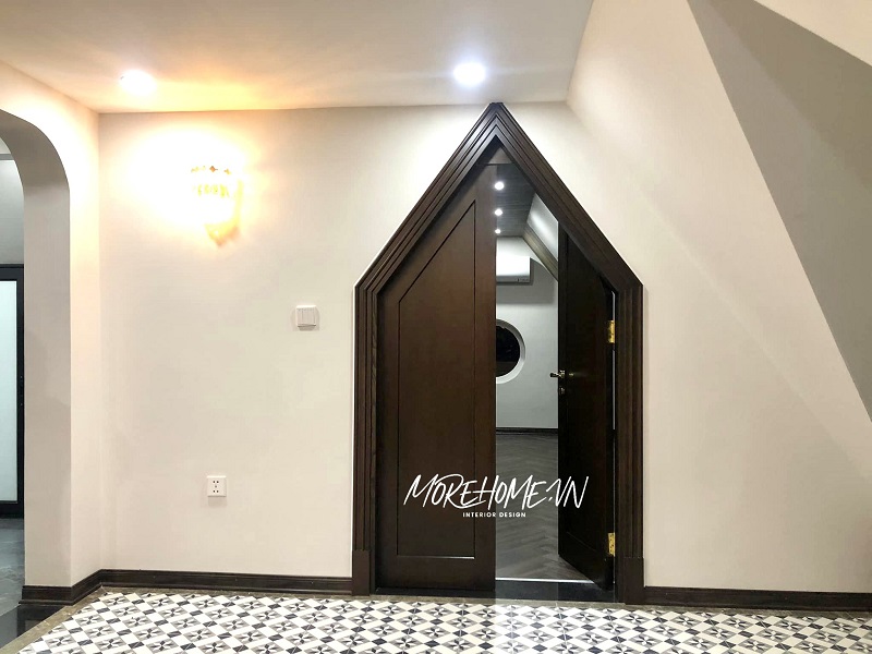 Xưởng đóng cửa gỗ tự nhiên Xưởng đóng cửa gỗ tự nhiên