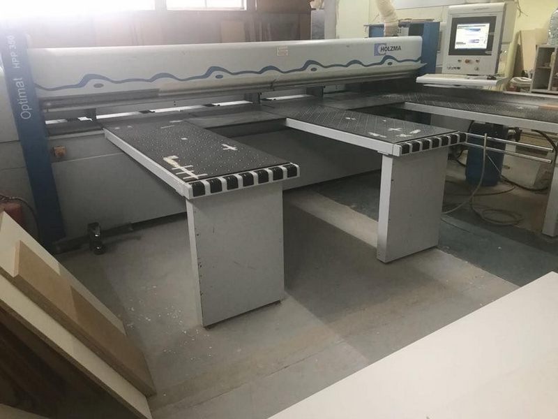Máy panel tại xưởng gỗ Morehome Máy panel tại xưởng gỗ Morehome